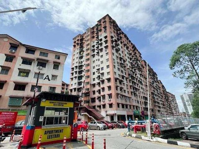 Lestari apartment Damansara Damai Selangor