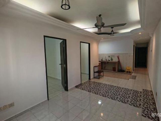 Lestari Apartment Damansara Damai Petaling Jaya