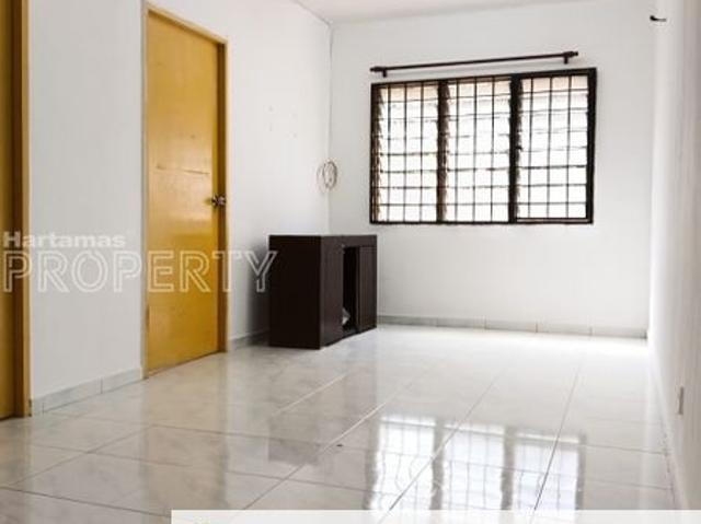 Apartment Lestari