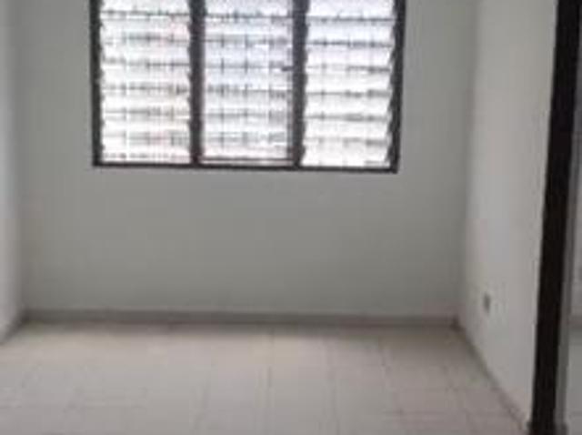 Lestari ApartmentDamansara DamaiFull LoanLow DepositBelow Market