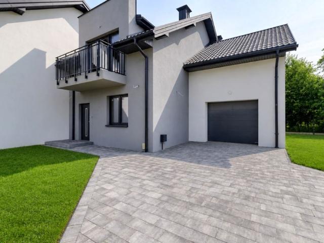 Lesznowska 166,94 m², Błonie