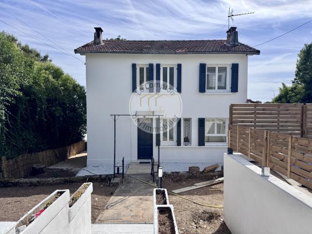 LES 3 LUCS: MAISON MODERNE DE 110M2 AVEC JARDIN