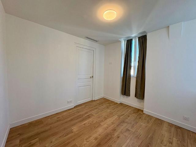 LES COURS Location Appartement poitiers: 26.05 m2