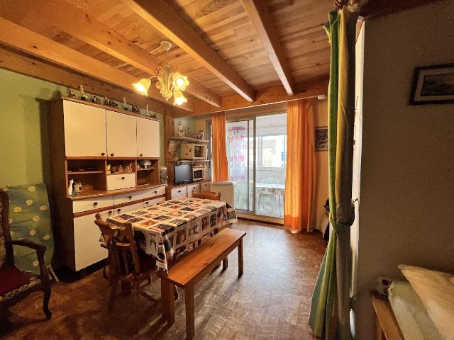 LES CABANES DE FLEURY