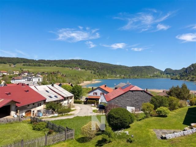 Les Charbonnières, ein altes Bauernhaus zur Renovierung von ca. 230 m² + 2 Zimmer Wohnung