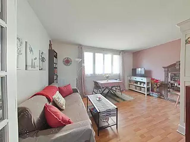 Les Clayes sous Bois 78340 Achat / Vente appartement 3 pièces t3 cave parking