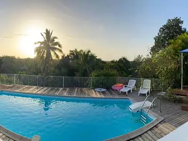 Les Abymes 97139 Location maison 6 pièces t6