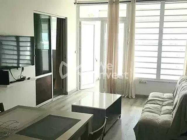 Les Abymes 97139 Location appartement 4 pièces t4 au dernier étage terrasse