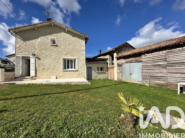 Les Adjots Vente Maison 16