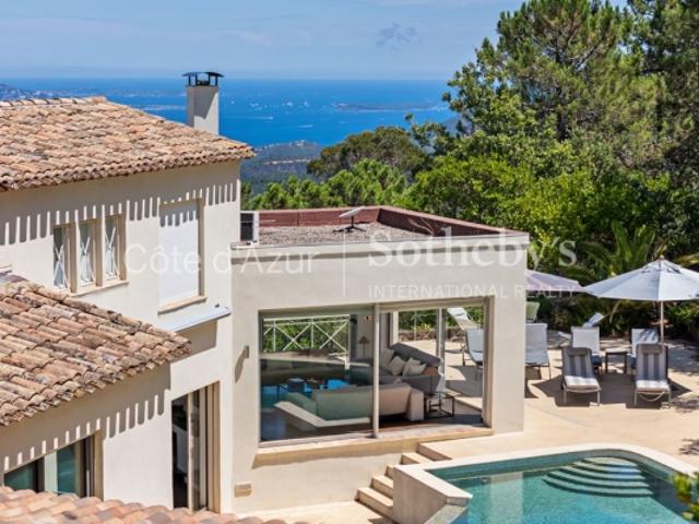 Les Adrets de l'Estérel villa vue mer panoramique piscine proche Mandelieu Cannes