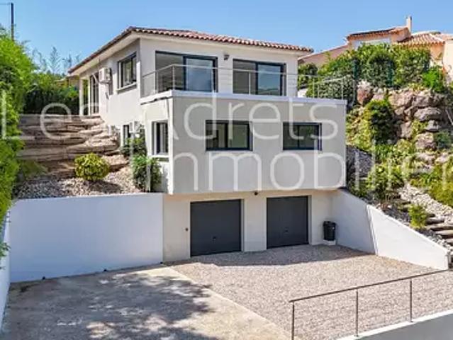 Les Adrets de l'Estérel 83600 Achat / Vente maison 5 pièces t5