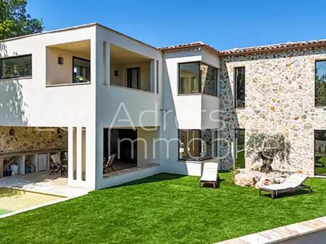 Les Adrets de l'Estérel 83600 Achat / Vente maison 7 pièces t7 piscine