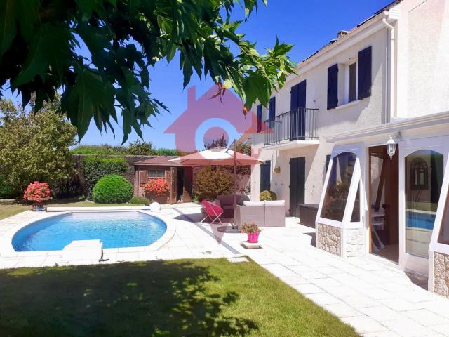 Les Alluets le Roi, Maison familiale avec piscine