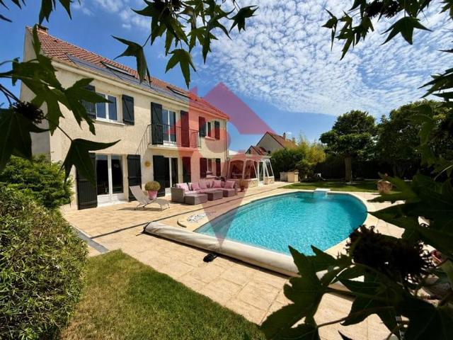 Les Alluets le Roi, Maison familiale avec piscine