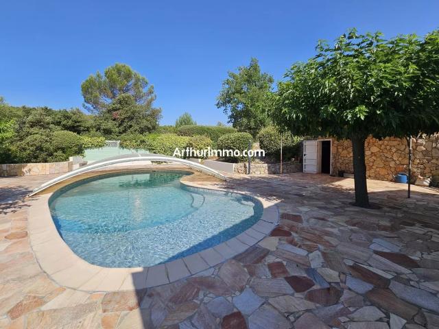Les Arcs Sur Argens Villa de 190 m² 4 Chambres Avec Pisc. 190m² Les Arcs