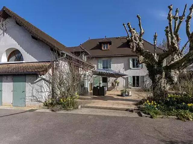 Les Avenières Veyrins Thuellin 38630 Achat / Vente maison 10 pièces t10 piscine