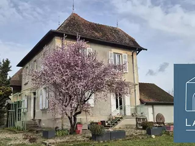 Les Avenières Veyrins Thuellin 38630 Location maison 5 pièces t5 terrasse