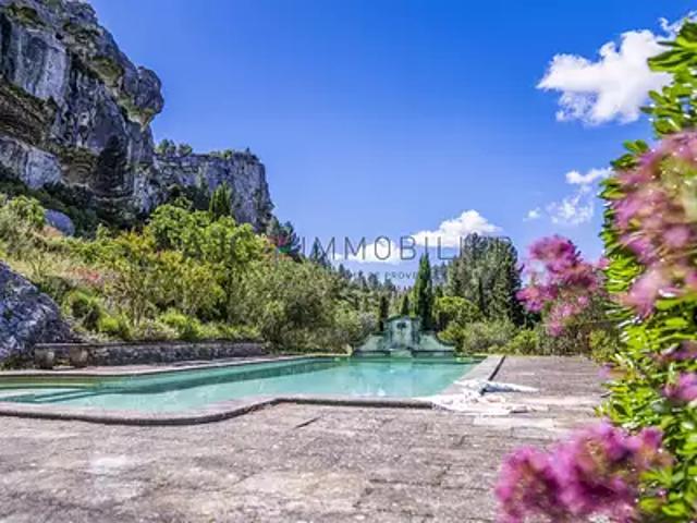 Les Baux de Provence 13520 Achat / Vente maison 6 pièces t6 piscine