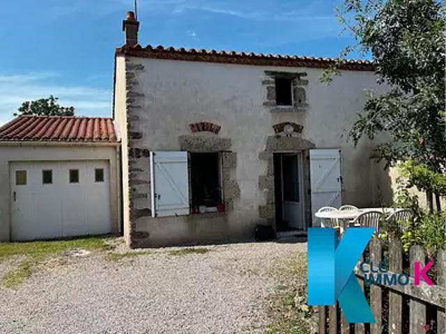 Les Brouzils 85260 Achat / Vente maison 3 pièces t3 parking