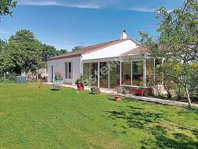 Les Brouzils 85260 Achat / Vente maison 5 pièces t5 terrasse cave