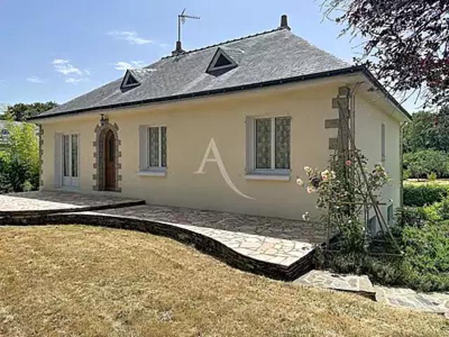 Les Garennes sur Loire 49610 Achat / Vente maison 4 pièces t4 au dernier étage
