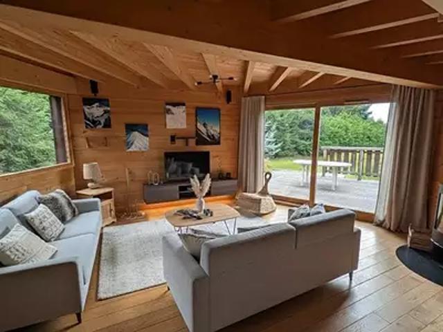 Les Gets 74260 Achat / Vente maison 7 pièces t7 terrasse parking