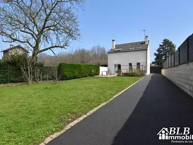 Les Essarts le Roi 78690 Achat / Vente maison 5 pièces t5