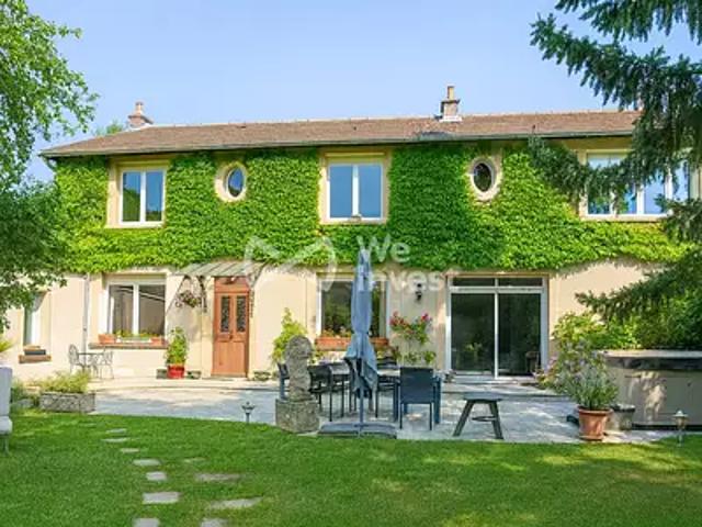 Les Essarts le Roi 78690 Achat / Vente maison 8 pièces t8 terrasse parking