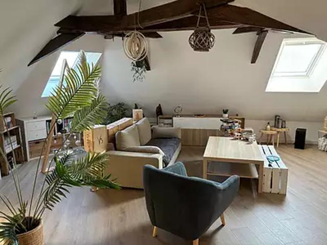 Les Hauts d'Anjou 49330 Location appartement 2 pièces t2 au dernier étage