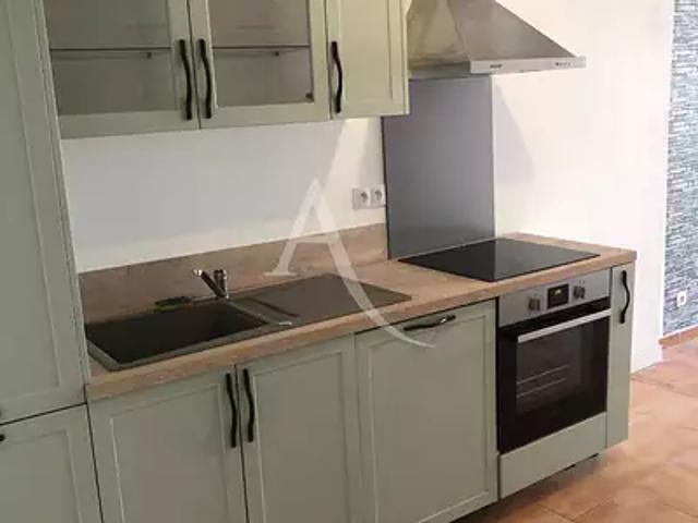 Les Hauts d'Anjou 49330 Location appartement 4 pièces t4 au dernier étage
