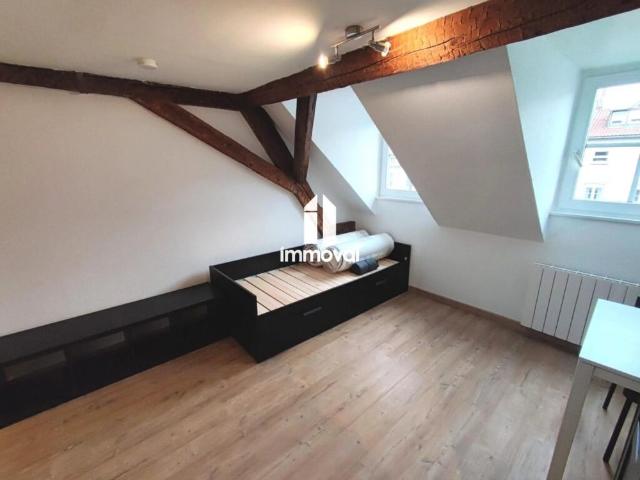 LES HALLES STUDIO MEUBLÉ 16.84M²