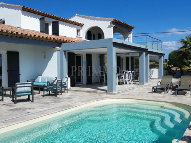 LES ISSAMBRES FRONT DE MER ¦ VILLA RÉNOVÉE 4 CHAMBRES ¦ PI