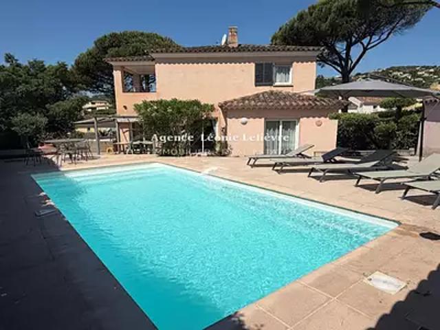 Les Issambres 83380 Achat / Vente maison 5 pièces t5 piscine