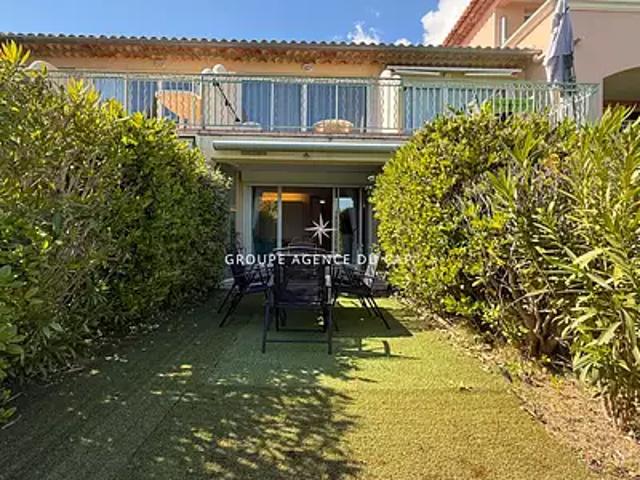 Les Issambres 83380 Achat / Vente appartement 2 pièces t2 au dernier étage piscine