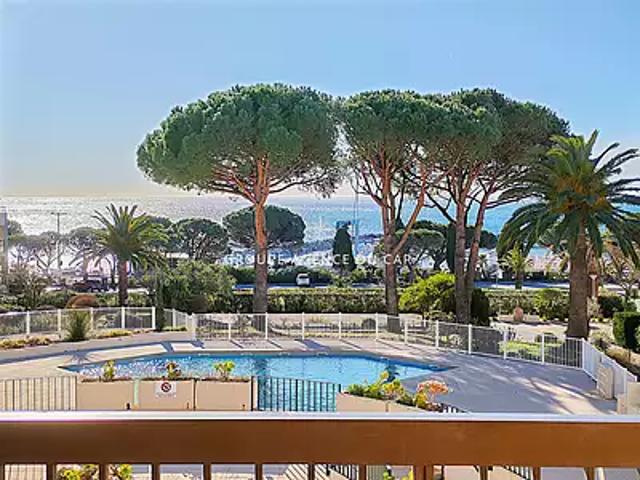 Les Issambres 83380 Achat / Vente appartement 2 pièces t2 piscine terrasse