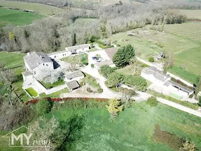 Les Lèves et Thoumeyragues 33220 Achat / Vente maison 16 pièces t16 piscine