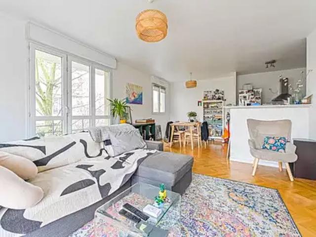 Les Lilas 93260 Achat / Vente appartement 2 pièces t2 cave balcon