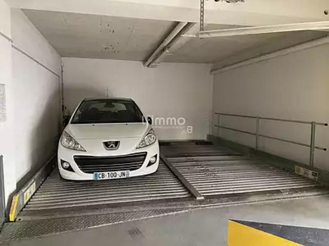 Les Lilas 93260 Achat / Vente parking