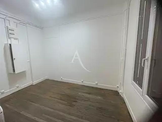 Les Lilas 93260 Location divers