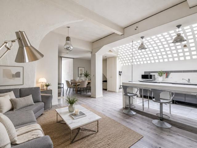 Les Lilas Loft lumineux de 57 m2 avec verrière, aux portes de Paris