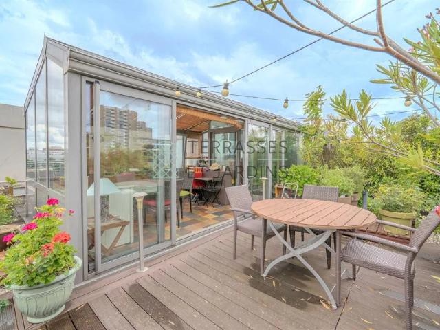 Les Lilas Serge Gainsbourg Loft 5p Rooftop Pkg