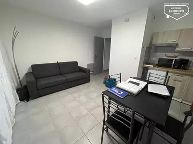 Les Moutiers en Retz 44760 Location appartement 1 pièce t1 au dernier étage cave