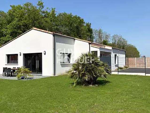 Les Mathes 17570 Achat / Vente maison 4 pièces t4 au dernier étage terrasse