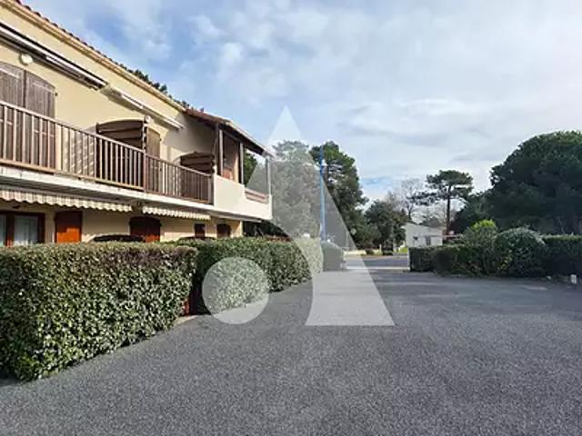 Les Mathes 17570 Achat / Vente appartement 3 pièces t3 au dernier étage parking