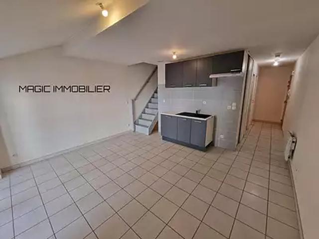 Les Neyrolles 01130 Location appartement 3 pièces t3 au dernier étage