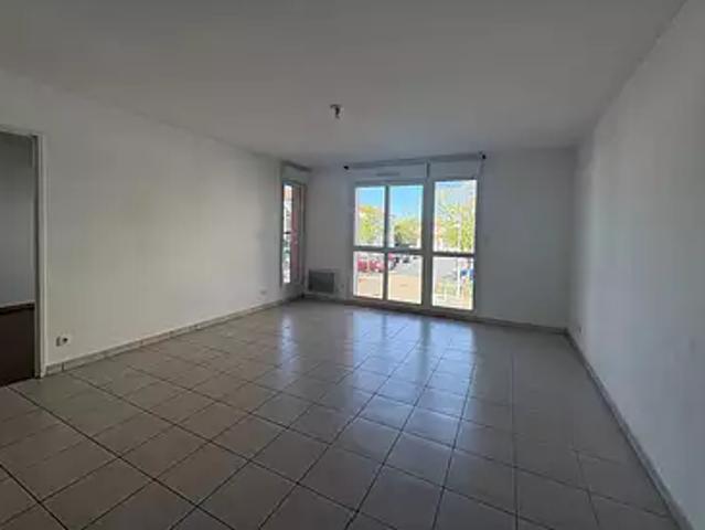 Les Sorinières 44840 Location appartement 2 pièces t2 parking
