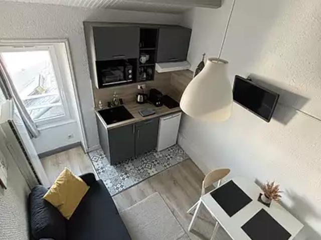 Les Sables d'Olonne 85100 Achat / Vente appartement 1 pièce t1 au dernier étage