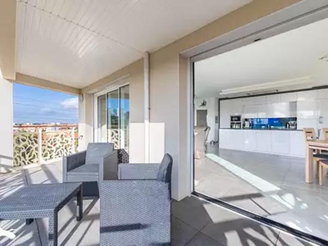 Les Sables d'Olonne 85100 Achat / Vente appartement 5 pièces t5 au dernier étage