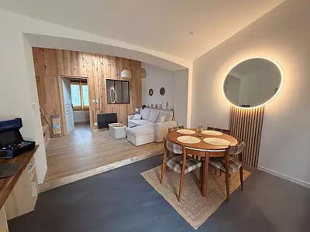 Les Sables d'Olonne 85100 Achat / Vente maison 2 pièces t2 au dernier étage