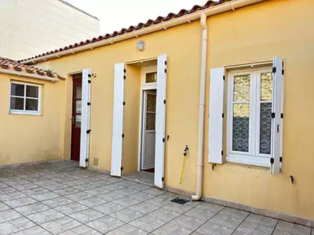 Les Sables d'Olonne 85100 Achat / Vente maison 3 pièces t3 au dernier étage
